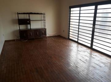Casa · 182m² · 3 Quartos · 3 Vagas · Casas Residenciais Padrão em Ribeirão Preto