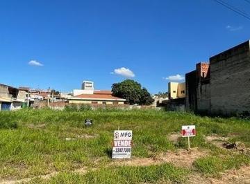 f674c707-19a2-434c-8d21-d39e0e8e5d21.jpg · Terreno - O Jardim Prestes de Barros é um bairro acolhedo