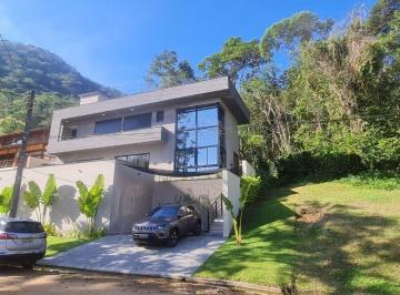 Casa · 230m² · 4 Quartos · Casa a venda no Condomínio Recanto da Lagoinha - Ubatuba