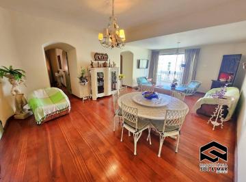 Apartamento · 304m² · 4 Quartos · 2 Vagas · COBERTURA DUPLEX A 200m DA PRAIA DE PITANGUEIRAS!