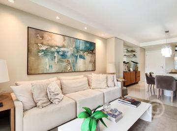 Apartamento de 3 quartos, Florianópolis · Apartamento à venda ao lado Beira Mar Norte, Infraestrutura Club