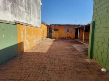 Casa · 250m² · 2 Quartos · 10 Vagas · Casas Residenciais Padrão em Ribeirão Preto