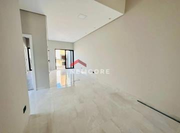 Casa · 100m² · 3 Quartos · 2 Vagas - Newcore  · Casa em Rua Guabirobas - Recanto Tropical - Cascavel/PR