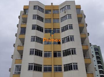 Apartamento · 4 Quartos · 1 Vaga · Apartamento amplo com 3 quartos no Centro!