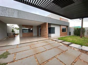 Casa · 127m² · 2 Quartos · 4 Vagas · Casa à Venda no bairro Jardim Niterói em Foz do Iguaçu.