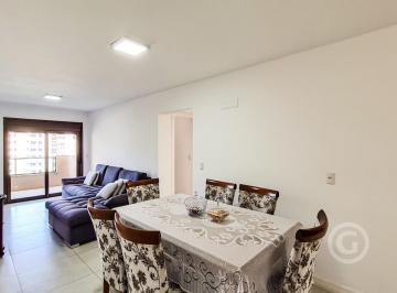 Apartamento de 2 quartos, Florianópolis · Apartamento à venda 02 dormitórios com 02 vagas a poucos metros da Beira Mar