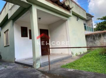 Casa · 300m² · 4 Quartos · 3 Vagas · Casa em Rua Carlos Lacerda - Parque Rosário - Campos dos Goytacazes/RJ