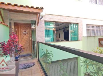 Casa · 297m² · 3 Quartos · 4 Vagas · Casa com 3 quartos, 3 suítes e vaga para 4 carr...