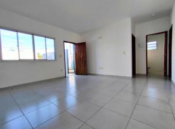 Sala · Casa à Venda no Cidade Jardim com 2 Quartos e Quintal Amplo