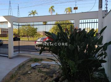 Casa · 219m² · 3 Quartos · 2 Vagas · Casa em Rua Maria Agiova Ghilardi - Centro - Canoas/RS