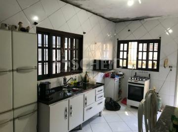 Casa · 233m² · 6 Quartos · 6 Vagas · Casa terrea com 3 quartos, sendo 1 suíte + sobrado com  construção de 233m²  e 744m² de terreno.
