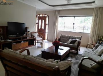 Casa · 450m² · 3 Vagas · Sobrado 4 suítes Jd. Guapira