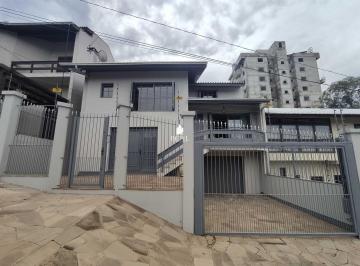 Casa · 275m² · 4 Quartos · 3 Vagas · Casa à venda no bairro Santa Lúcia - Caxias do Sul/RS