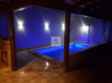 Casa · Casa Arquitetura Moderna Acabamento Refinado 3 Suítes Área de Lazer Integrada Espaço Gourmet Pisci