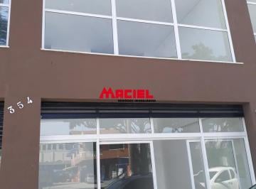 Comercial · 105m² · 1 Vaga · Sala Comercial em Avenida bastante movimentada, com mezanino e 2 wc`s