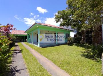 Casa · 180m² · 3 Quartos · 3 Vagas · Casa em Daniela - aluguel temporada - Florianópolis – SC