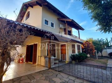 Foto 01 · Impecável Sobrado à Venda em Porto Alegre-RS, Bairro Hípica - 4 Quartos, 210m² de Área