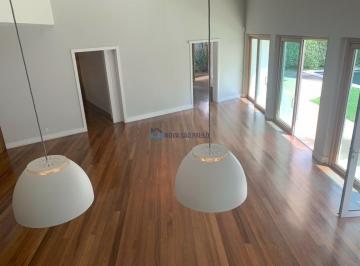 Casa · 650m² · 4 Quartos · 8 Vagas · Mansão cinematográfica no Jardim Luzitania.