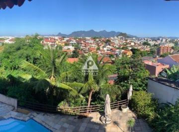 Casa · 506m² · 5 Quartos · 1 Vaga · Casa Quadriplex em condomínio 5 quartos 3 suites com hidro sala 3 ambientes varandas e garagem 