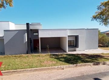 Foto 01 · Casa térrea a venda no Condomínio Jardim Primavera - Louveira / SP