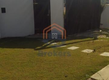 Casa · 211m² · 3 Quartos · 4 Vagas · Casa em Traviú - Jundiaí, SP