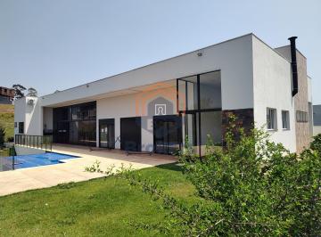 Casa · 400m² · 3 Quartos · 4 Vagas · Casa em Medeiros - Jundiaí, SP