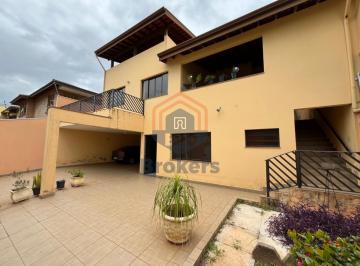 Casa · 303m² · 3 Quartos · 4 Vagas · Casa Sobrado em Anhangabaú - Jundiaí, SP