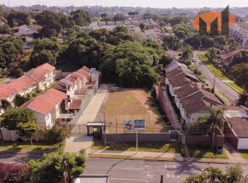 Terreno · 240m² · Mercês Condomínio Terreno  pra construção de sobrado em Curitiba