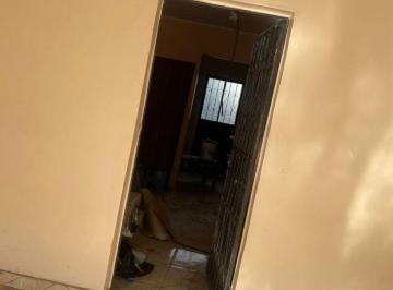 Casa · 200m² · 2 Quartos · 1 Vaga · Casa com 2 dormitórios à venda, 200 m² por RS 370.000 - Compensa - Manaus-AM