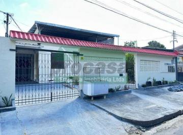 Casa · 55m² · 2 Quartos · 1 Vaga · CASA COM PATIO COMPATILHADO NO BAIRRO DE FLORES, LOCAL SUPER TRANQUILO