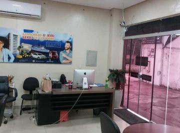 Comercial · 500m² · 2 Quartos · 4 Vagas · Prédio Comercial / Adrianópolis