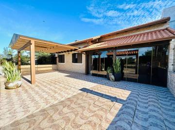 Casa · 150m² · 3 Quartos · 1 Vaga · Casa com 3 dormitórios e piscina em Atlântida Sul