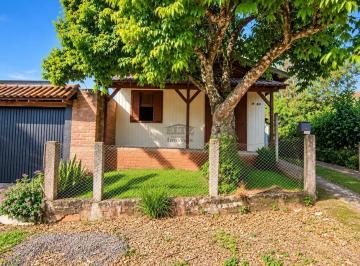 Casa · 137m² · 6 Quartos · 3 Vagas · 364m² de terreno com 2 residências e piscina no bairro Moinho Velho, fácil acesso pela BR116