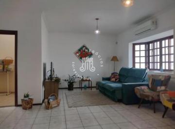 Casa · 221m² · 3 Quartos · 2 Vagas · CASA À VENDA COM 3 DORMÍTORIOS NA VILA GALVÃO EM JUNDIAÍ/SP (PRÓXIMO AO MAXI SHOPPING)