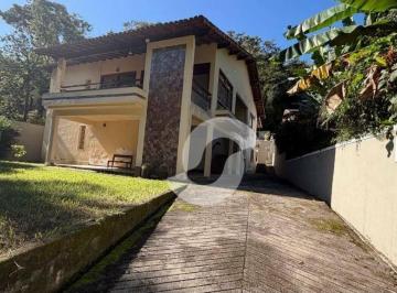 23c68785e493451cc3f23e3d4d378899a7428e3a · Casa com 3 dormitórios à venda, 325 m² por R$ 850.000,00 - Pendotiba - Niterói/RJ