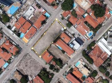 Terreno · 1m² · Imoveis - na Ponta Negra