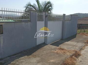 Casa · 325m² · 2 Quartos · Casa à venda no bairro Centro - Araquari/SC