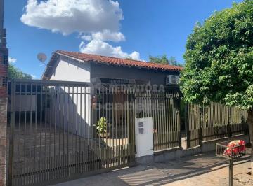 Casa · 450m² · 7 Quartos · 4 Vagas · Vila Toninho - 03 Casas