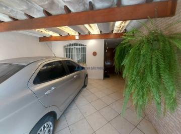 Casa · 227m² · 3 Quartos · 2 Vagas · Casa à venda na Saúde com 3 quartos e 2 vagas de garagem.