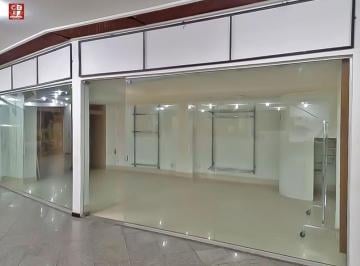 Foto 02 · Galeria Chopin - Loja Comercial com sobreloja, à VENDA