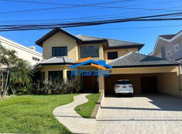 Casa · 460m² · 4 Quartos · 6 Vagas · Ótima Casa em Condomínio 460m² - Condomínio Melville