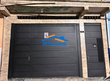 Casa · 125m² · 2 Quartos · Excelente imóvel para 2 Famílias ou para renda com Salão Comercial!