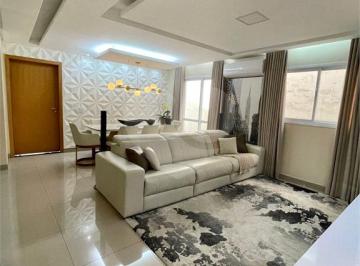 Área de Serviço · Sobrado com 3 suítes no Residencial Cartagena