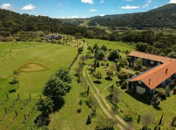 Rural de 6 quartos, Urubici · APAIXONANTE PROPRIEDADE A VENDA EM URUBICI
