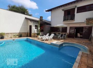 Casa · 300m² · 4 Quartos · 6 Vagas · Lindo Sobrado Alto Padrão com 4 suítes