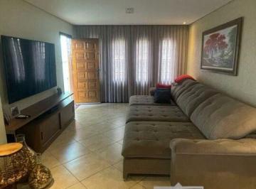 Casa · 218m² · 3 Quartos · 5 Vagas · Casa com 3 quartos - vaga para 5 autos - 218m² - Vila Cinstança