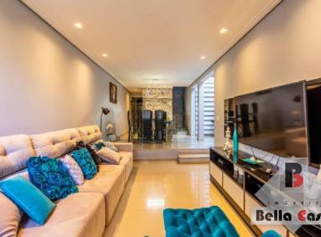 Casa · 218m² · 4 Quartos · 7 Vagas · Casa à venda na Mooca com 4 quartos e 7 vagas - 218m2
