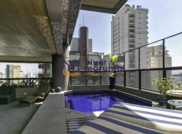 Apartamento · 449m² · 5 Quartos · 5 Vagas · Penthouse em rua tranquila do Morumbi