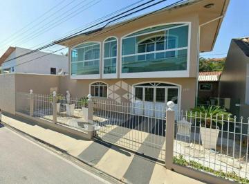 422041_iQxpQ9_42204164a2cfdd7918c.jpg · CASA NO BAIRRO IPIRANGA, EM SÃO JOSÉ, SC, 175M² PRIVATIVOS, CHURRASQUEIRA, 03 DORMITÓRIOS SENDO 01 S