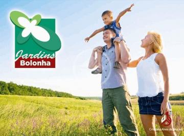 Terreno · 300m² · Terreno à venda em Senador Canedo/GO